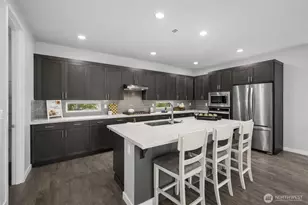 130 198th St SE, Bothell, WA 98012 - Photo 8