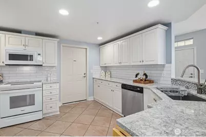 400 S 46th Place #B, Renton, WA 98055 - Photo 14