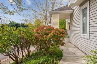 400 S 46th Pl, Renton, WA 98055 - Photo 4