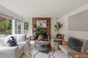 26057 SE 38th St, Sammamish, WA 98029 - Photo 8