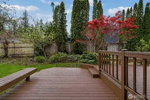 26057 SE 38th St, Sammamish, WA 98029 - Photo 34