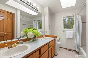 26057 SE 38th St, Sammamish, WA 98029 - Photo 26