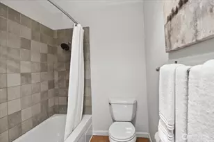 2552 14th Ave W, Seattle, WA 98119 - Photo 14