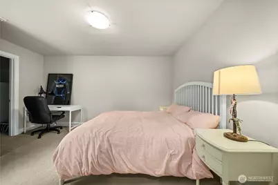 10351 SE 8th Street, Bellevue, WA 98004 - Photo 28