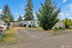 1508 121st St S, Tacoma, WA 98444 - Photo 2