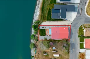 622 1st St, Brewster, WA 98812 - Photo 8