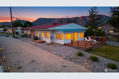 622 1st Street, Brewster, WA 98812 - Photo 4