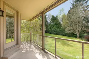 23003 Lakeview Dr, Mountlake Terrace, WA 98043 - Photo 24