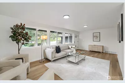 1302 SW 125th Place, Burien, WA 98146 - Photo 2