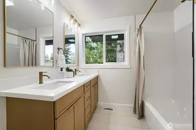 1302 SW 125th Place, Burien, WA 98146 - Photo 16