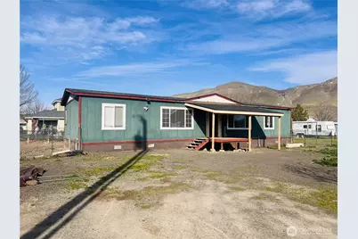 401 Boulder Avenue, Roosevelt, WA 99356 - Photo 2