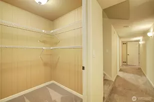 225 131st Ave NE, Bellevue, WA 98005 - Photo 34