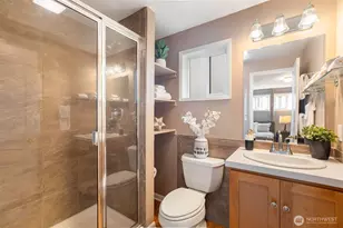 4829 S Kenny St, Seattle, WA 98118 - Photo 18