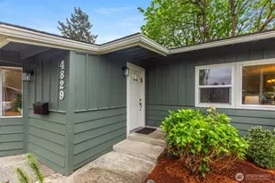 4829 S Kenny St, Seattle, WA 98118 - Photo 2