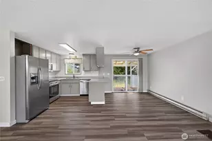 2166 Heritage Way, Oak Harbor, WA 98277 - Photo 6