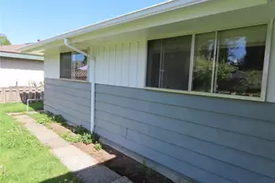 2108 Tacoma Rd E, Puyallup, WA 98371 - Photo 4
