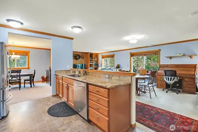 8611 79th Street NE, Marysville, WA 98270 - Photo 14