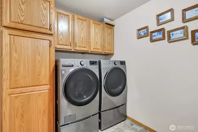 8611 79th Street NE, Marysville, WA 98270 - Photo 28