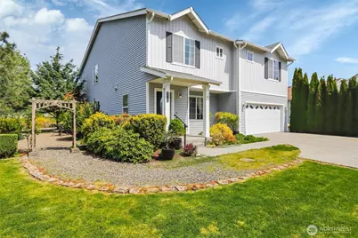 8611 79th Street NE, Marysville, WA 98270 - Photo 2