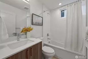 2366 Franklin Ave E, Seattle, WA 98102 - Photo 22