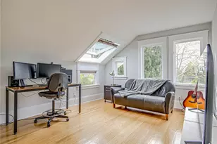 4026 Burke Ave N, Seattle, WA 98103 - Photo 22