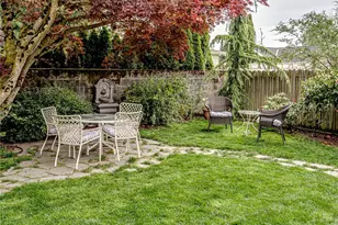 4026 Burke Ave N, Seattle, WA 98103 - Photo 4
