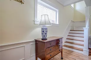 4026 Burke Ave N, Seattle, WA 98103 - Photo 6