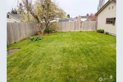 551 Kemp Street, Port Angeles, WA 98362 - Photo 12