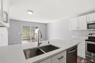 11406 22nd Street SE #2, Lake Stevens, WA 98258 - Photo 14