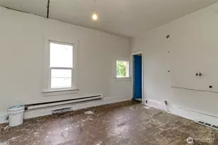 1437 E 30th St, Tacoma, WA 98404 - Photo 8