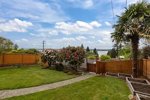 8450 East Side Dr NE, Tacoma, WA 98422 - Photo 22