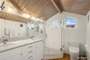 2466 Westlake Ave N, Seattle, WA 98109 - Photo 24