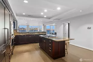 1661 Harbor Ave SW, Seattle, WA 98116 - Photo 14