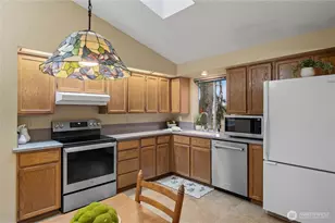 9421 175th St Ct E, Puyallup, WA 98375 - Photo 12