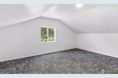 18024 Corliss Avenue N, Shoreline, WA 98133 - Photo 28