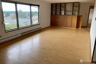 3700 Harbel Dr NE, Bremerton, WA 98310 - Photo 10