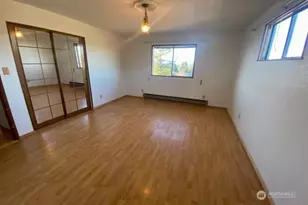 3700 Harbel Dr NE, Bremerton, WA 98310 - Photo 12