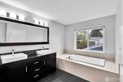 4319 South 10th, Tacoma, WA 98405 - Photo 24
