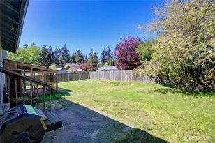 73 NW Roeder Dr, Oak Harbor, WA 98277 - Photo 36