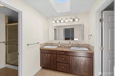 8119 190th Street SW, Edmonds, WA 98026 - Photo 16