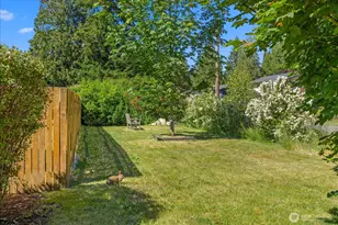 8119 190th St SW, Edmonds, WA 98026 - Photo 36