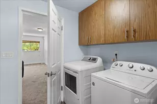 8119 190th St SW, Edmonds, WA 98026 - Photo 18