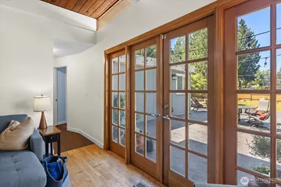 8119 190th Street SW, Edmonds, WA 98026 - Photo 6