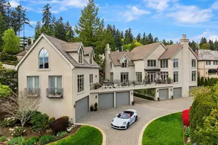 8496 NE Woodland Cove Dr, Kirkland, WA 98034 - Photo 8