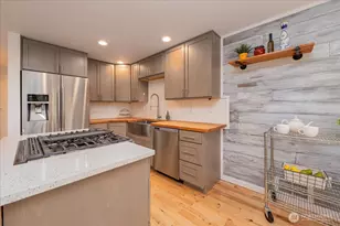 19906 28th Ave W, Lynnwood, WA 98036 - Photo 10