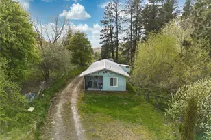 938 Patit Rd, Dayton, WA 99328 - Photo 2