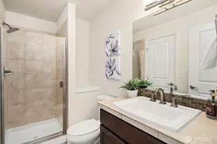 10508 SE 10th Ct, Bellevue, WA 98004 - Photo 16