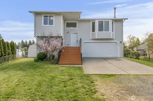 8520 Pepperidge Ln SE, Yelm, WA 98597 - Photo 1