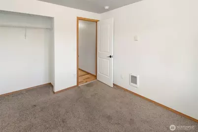 8520 Pepperidge Lane SE, Yelm, WA 98597 - Photo 16