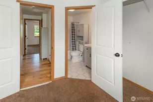 8520 Pepperidge Ln SE, Yelm, WA 98597 - Photo 12